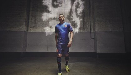 开云网页版-哈登中国赛创纪录，湖人复出首秀惊艳，那不勒斯迎NBA季后赛转折点